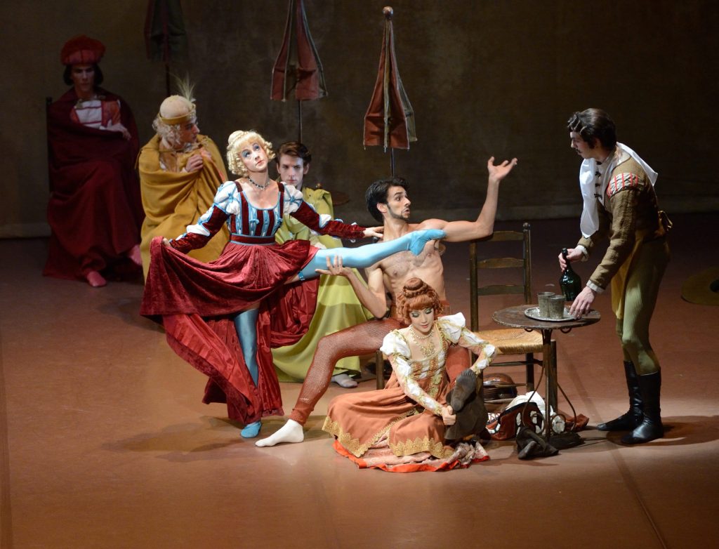 Allen as Petruchio 1