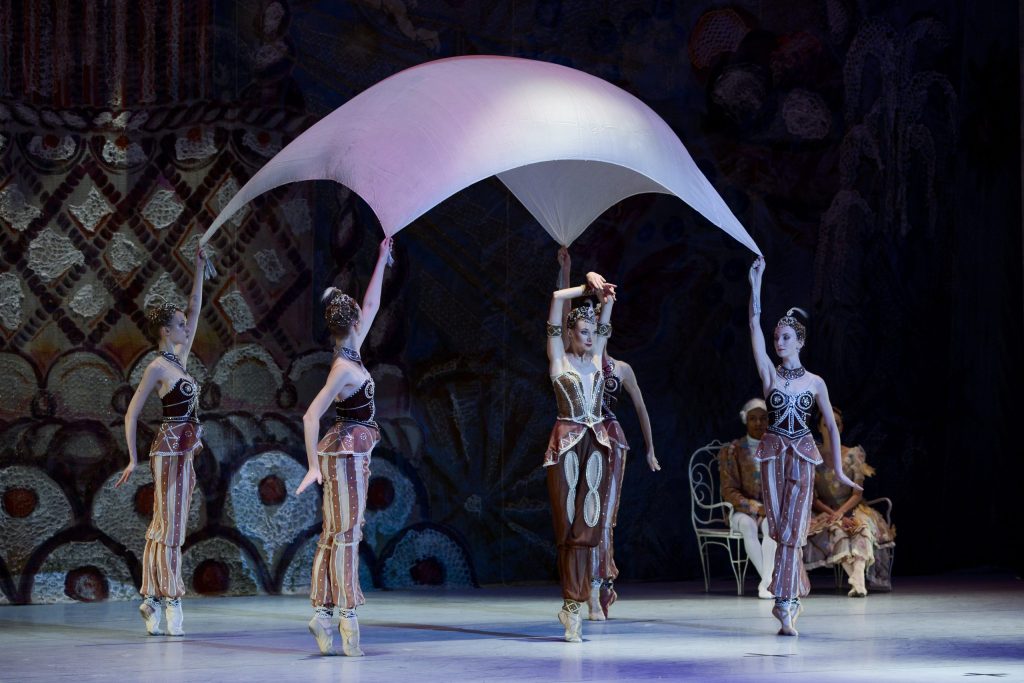 Photo by Supachat Vetchamaleenont5818